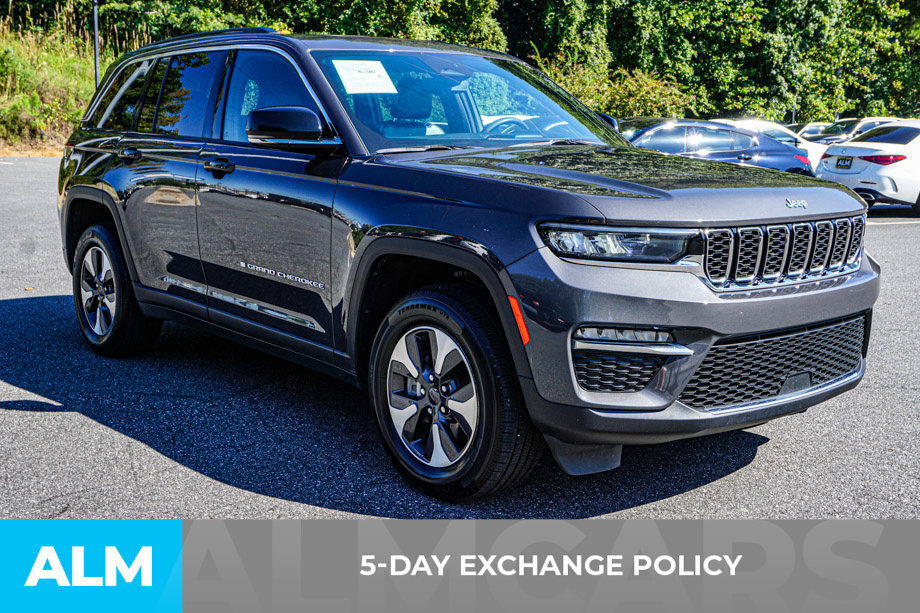 Used 2024 Jeep Grand Cherokee Limited 4xe AWD/4WD image 3
