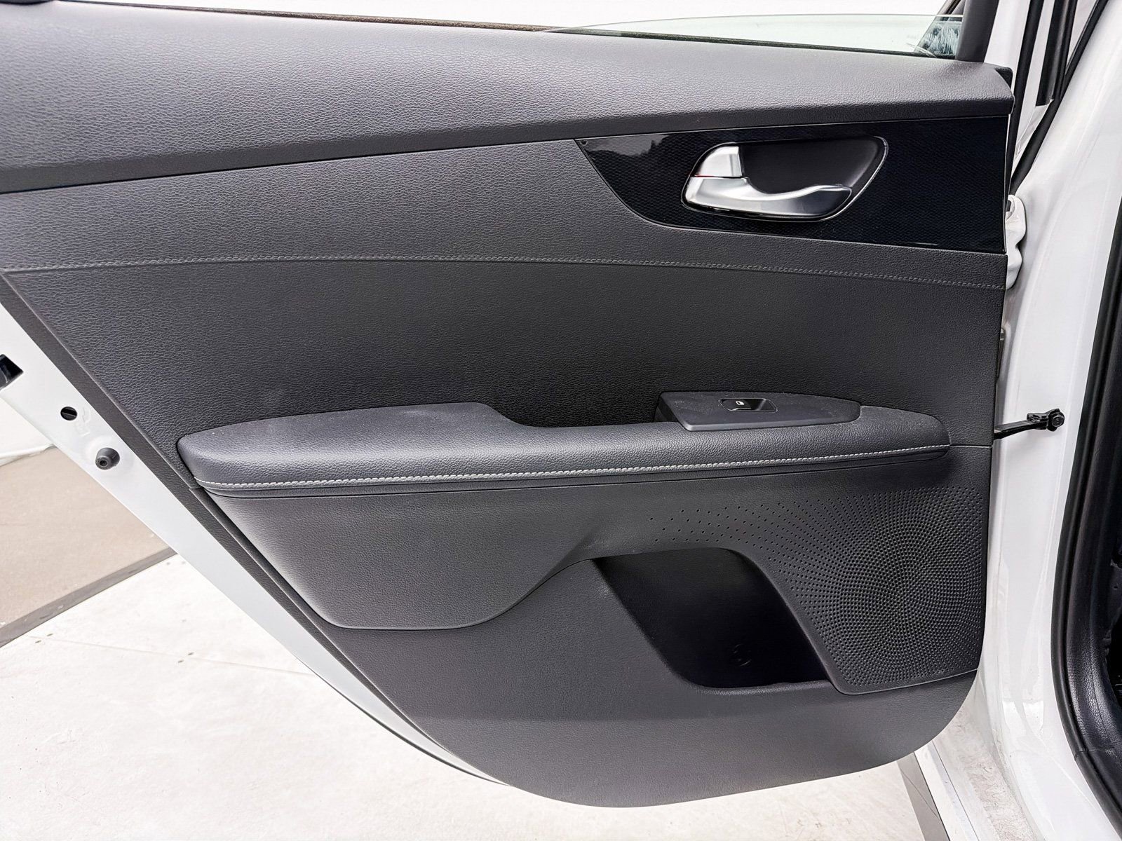 Used 2023 Kia Forte GT-Line w/ GT-Line Premium Package image 26