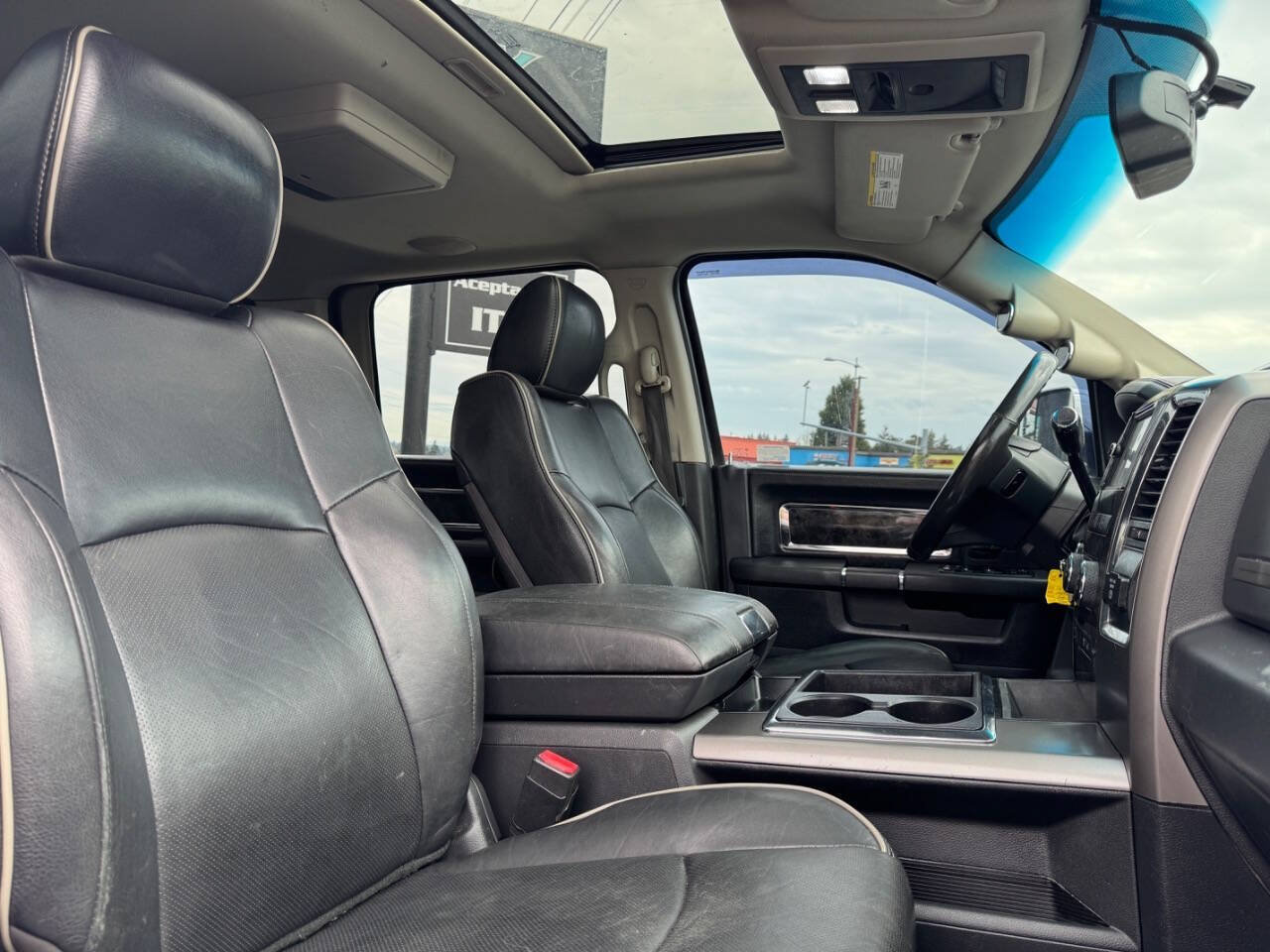 Used 2012 RAM 3500 Laramie Limited AWD/4WD image 17