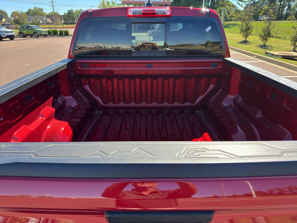 Used 2023 Chevrolet Colorado LT w/ LT Convenience Package II image 16