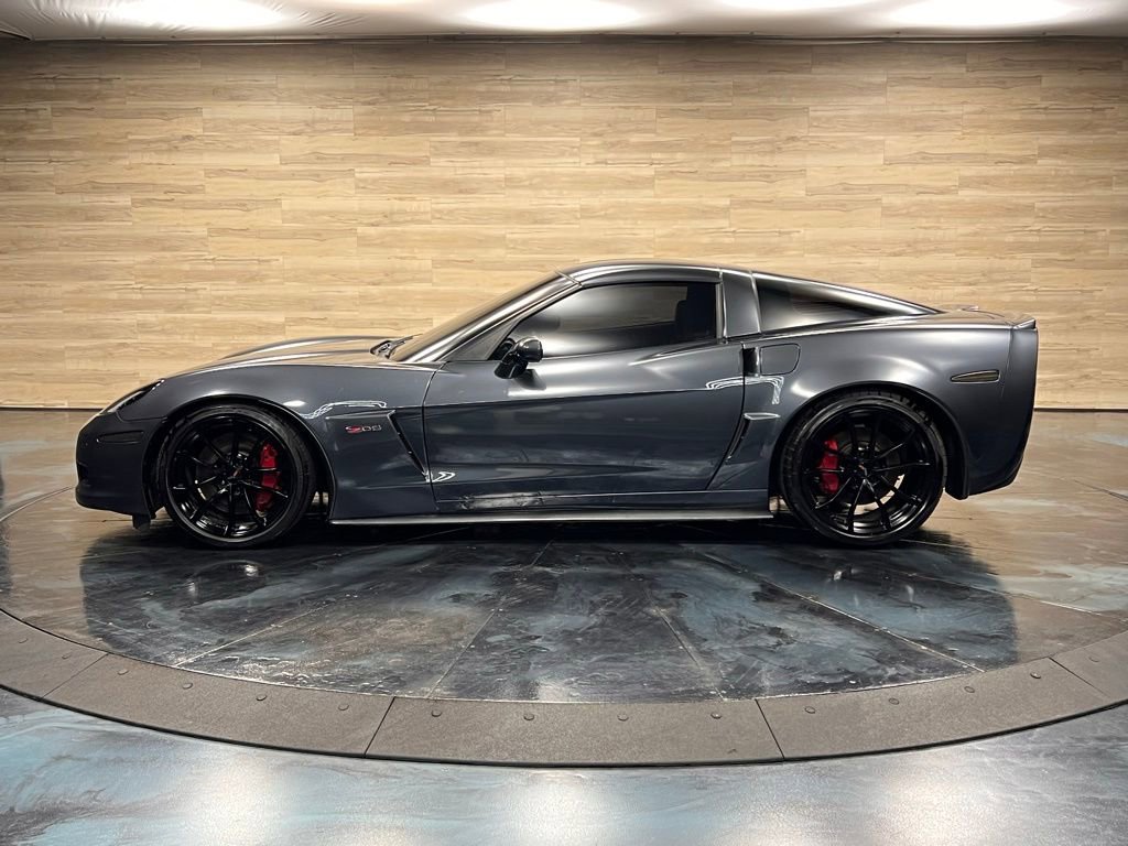 Used 2013 Chevrolet Corvette Z06 w/ 3LZ Preferred Equipment Group image 17