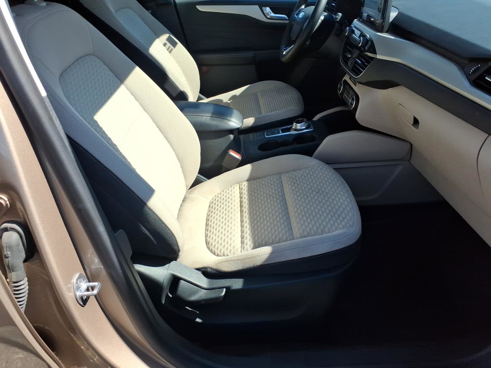 Certified 2021 Ford Escape SE w/ Convenience Package AWD/4WD image 8