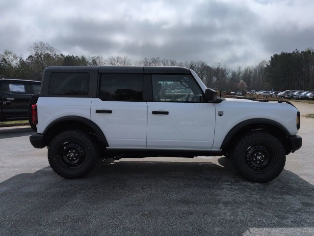 New 2026 Ford Bronco Big Bend w/ Black Diamond Package AWD/4WD image 3