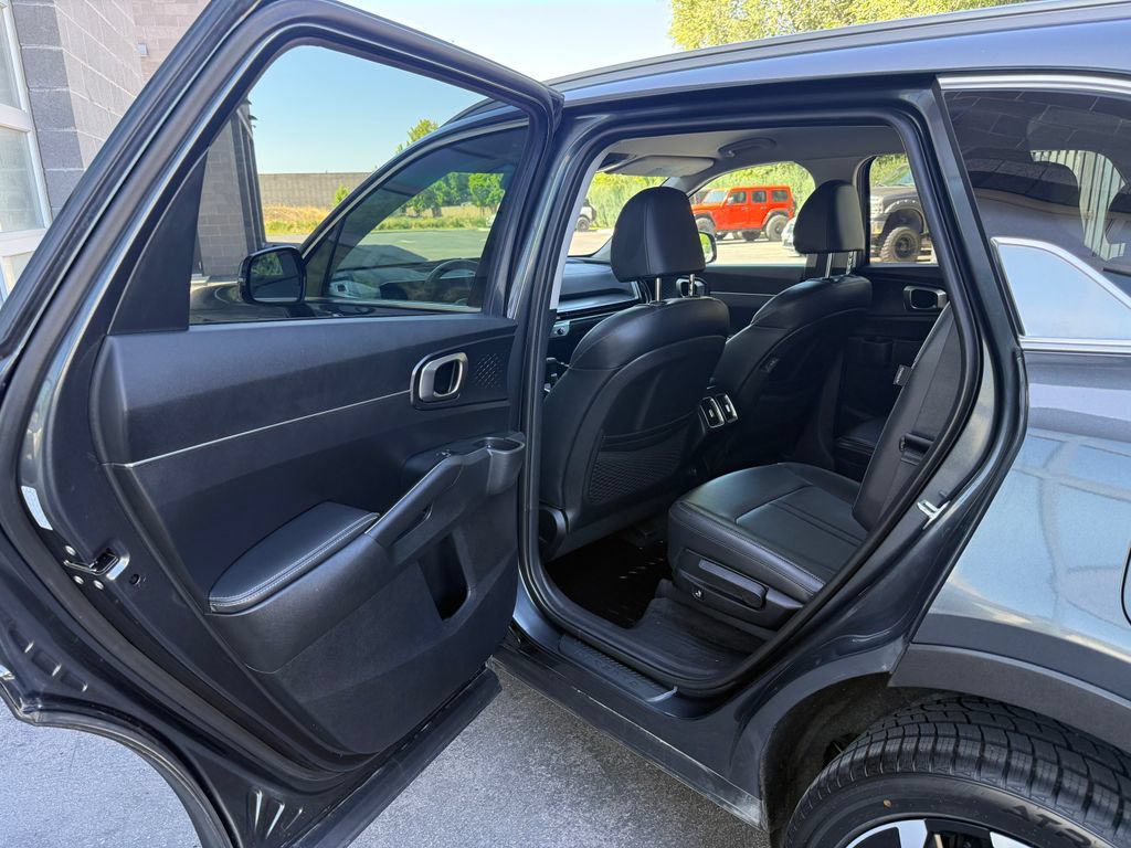 Used 2024 Kia Sorento X-Line EX AWD/4WD image 31