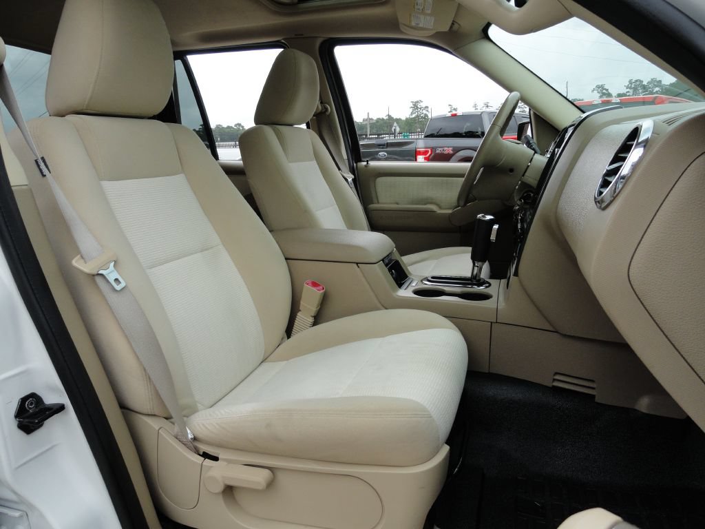 Used 2009 Ford Explorer Sport Trac XLT RWD image 8