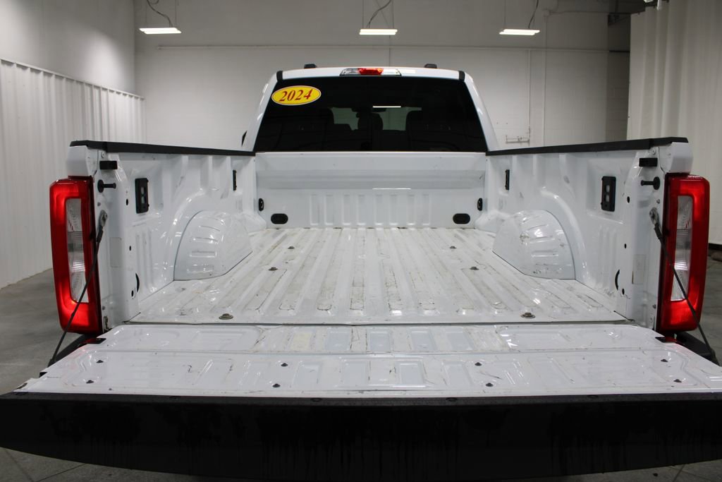 Used 2024 Ford F250 XLT image 35