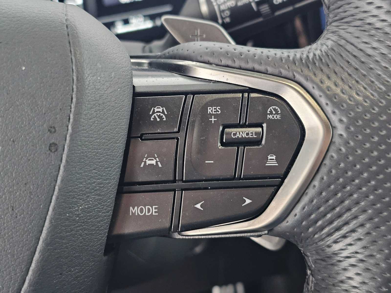 Certified 2025 Lexus TX 500h AWD w/ Technology Package image 31