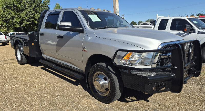 Used 2013 RAM 3500 Tradesman w/ Popular Equipment Group RWD image 3