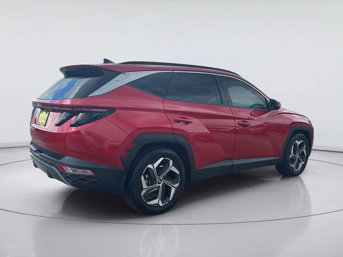 Used 2023 Hyundai Tucson Limited w/ Cargo Package FWD image 4