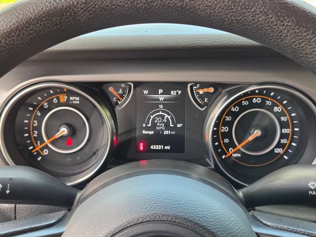 Used 2022 Jeep Wrangler Sport AWD/4WD image 16