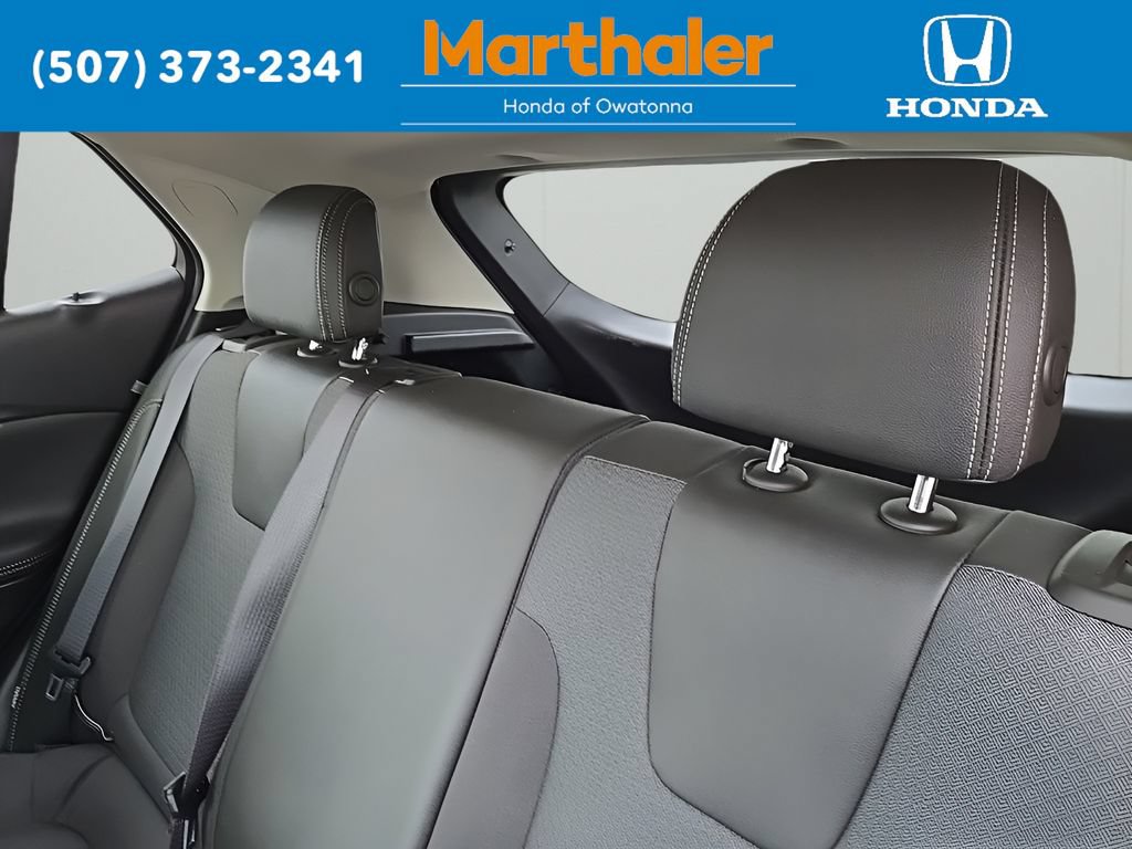 Used 2025 Buick Encore GX Preferred AWD/4WD image 13