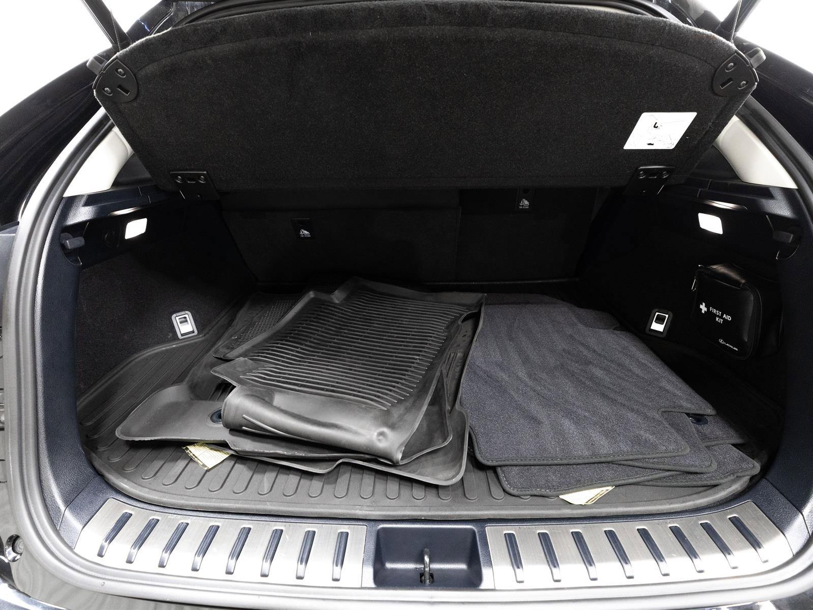 Used 2020 Lexus NX 300h NX 300H w/ Premium Package image 11