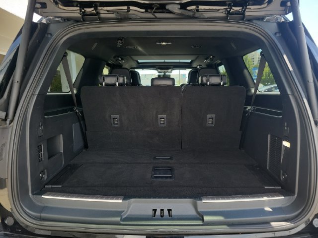 Used 2024 Lincoln Navigator L Reserve AWD/4WD image 11