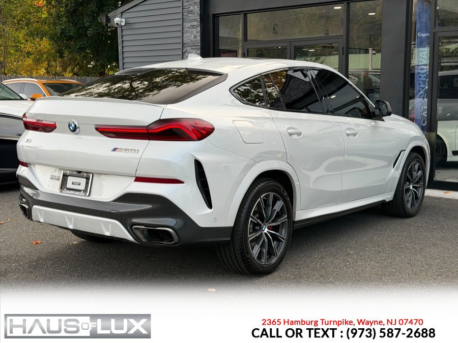 Used 2021 BMW X6 M50i w/ Executive Package AWD/4WD image 23