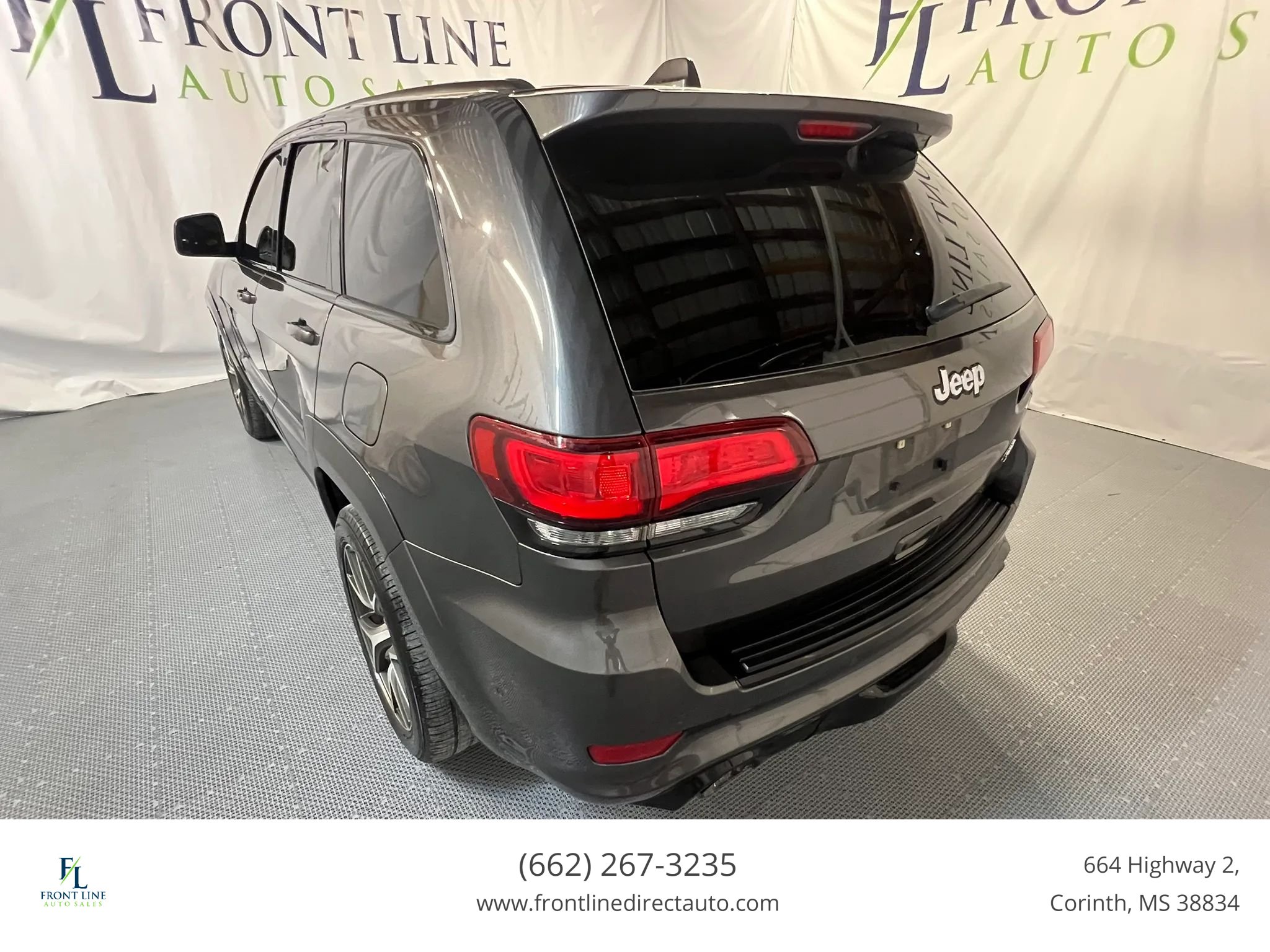 Used 2017 Jeep Grand Cherokee SRT w/ Trailer Tow Group IV AWD/4WD image 5