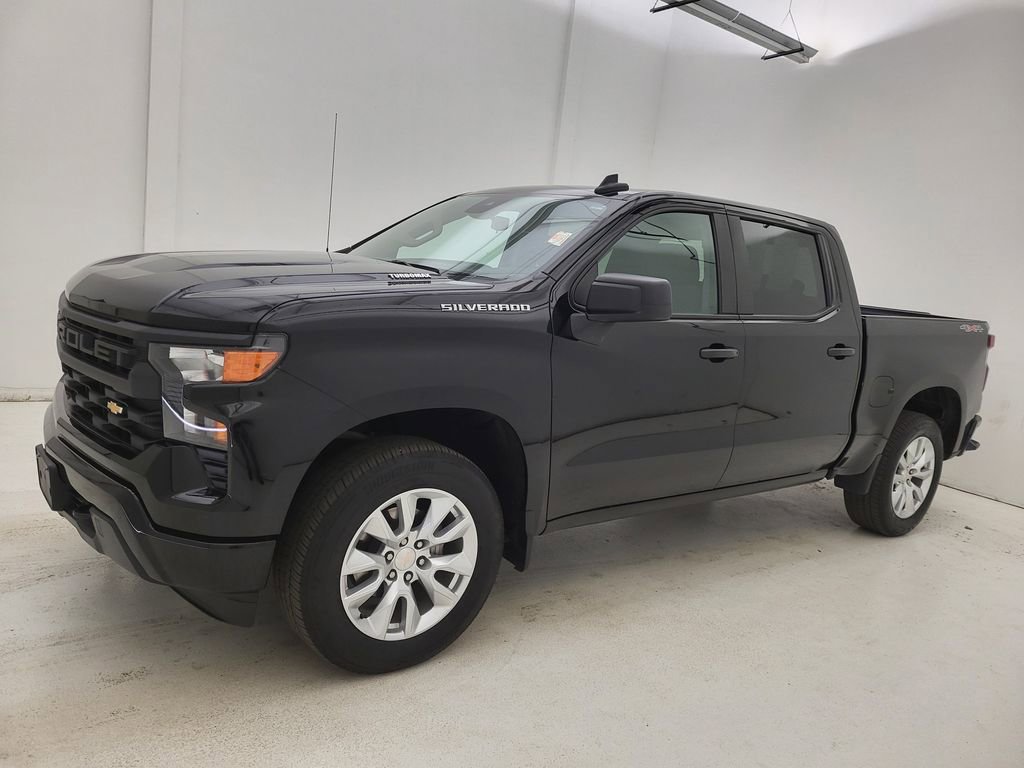 Used 2024 Chevrolet Silverado 1500 Custom image 17