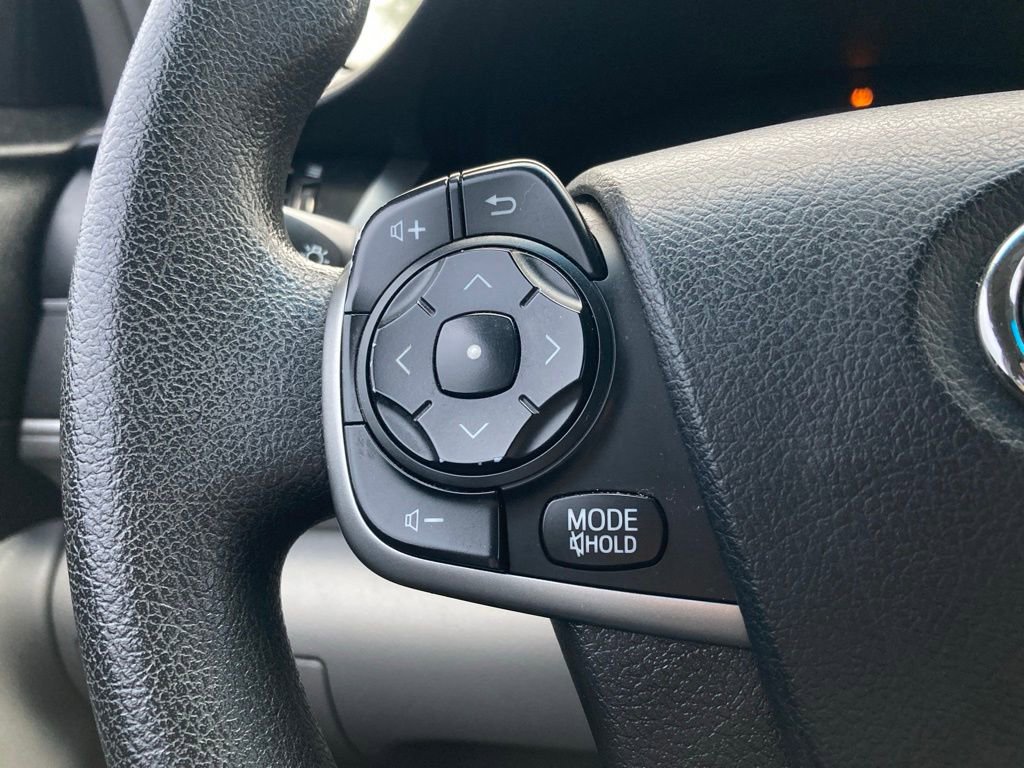 Used 2012 Toyota Camry LE FWD image 14