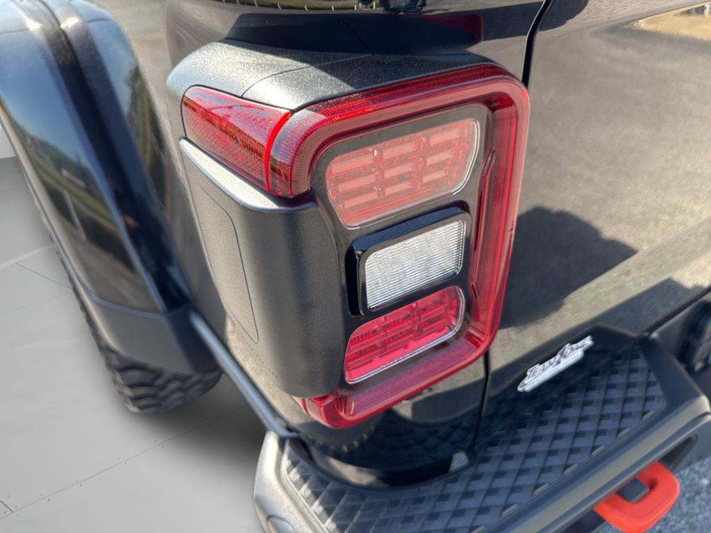 Used 2021 Jeep Gladiator Mojave AWD/4WD image 38