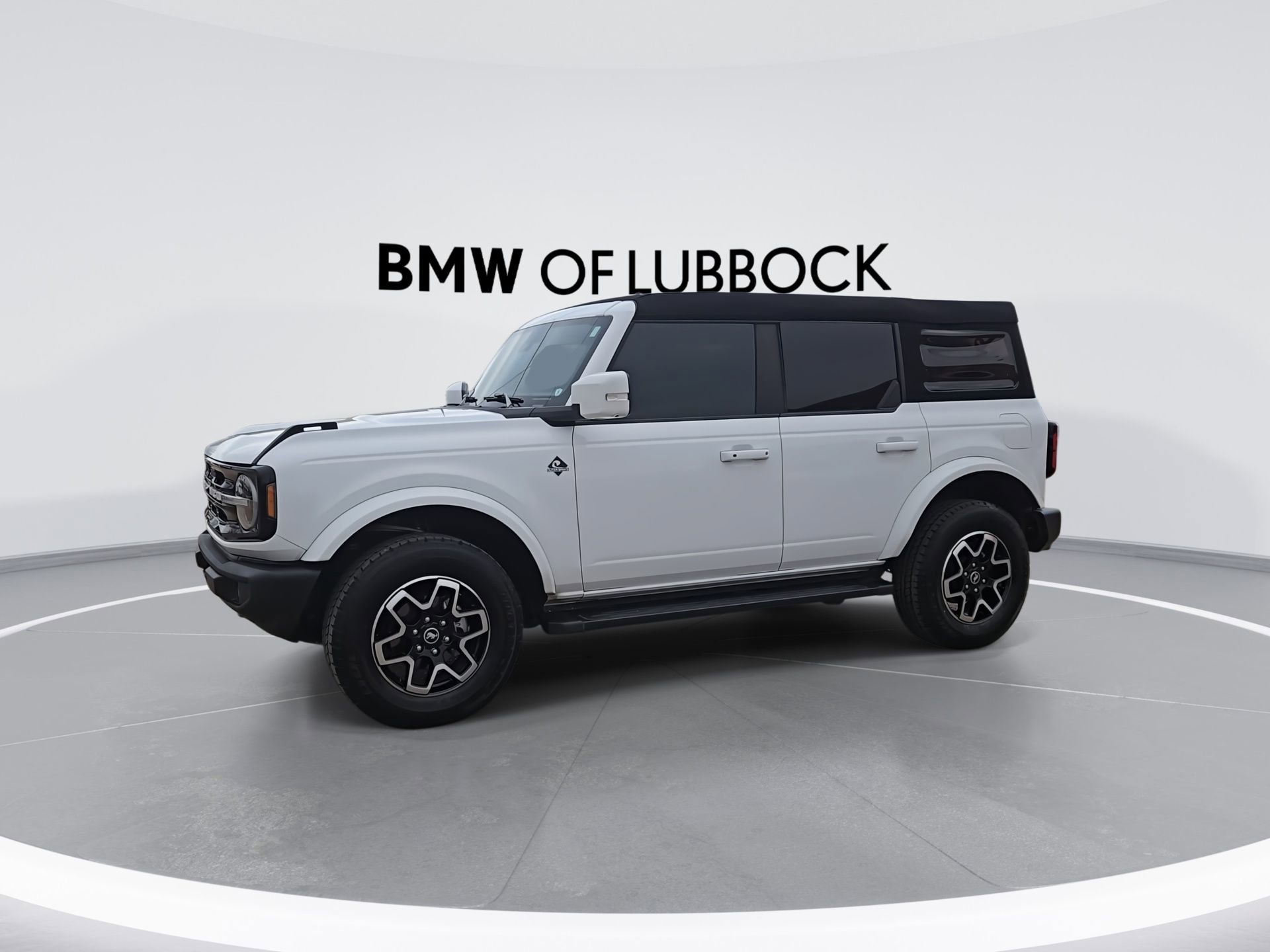 Used 2023 Ford Bronco Outer Banks AWD/4WD image 5