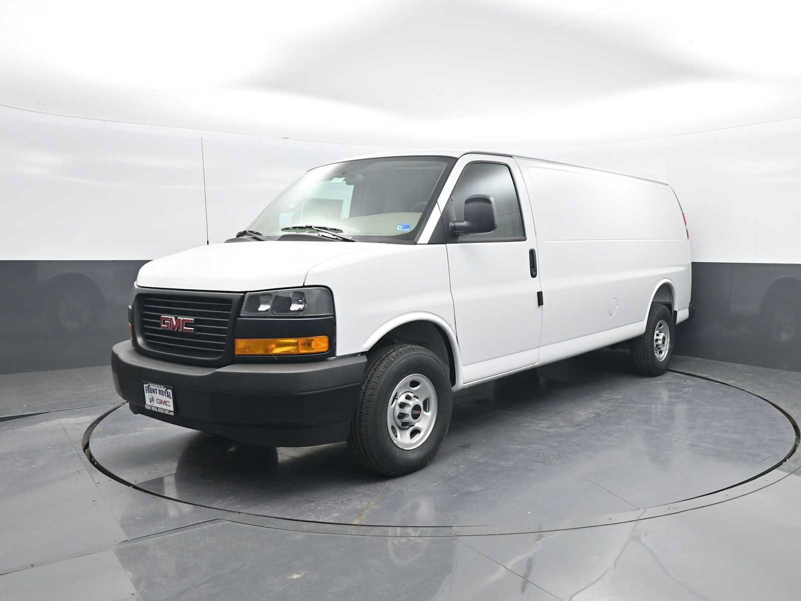 New 2026 GMC Savana 3500 Extended RWD image 4