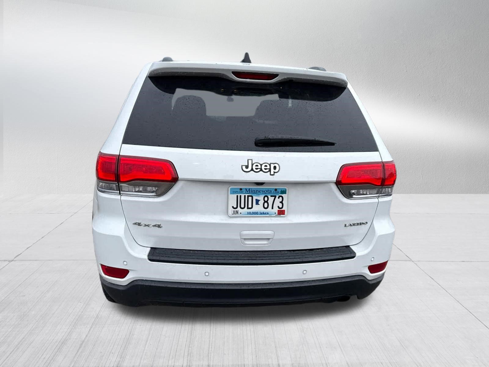 Used 2017 Jeep Grand Cherokee Laredo w/ Quick Order Package 23E AWD/4WD image 6