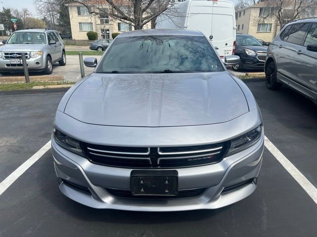 Used 2015 Dodge Charger SE w/ Popular Equipment Group image 2