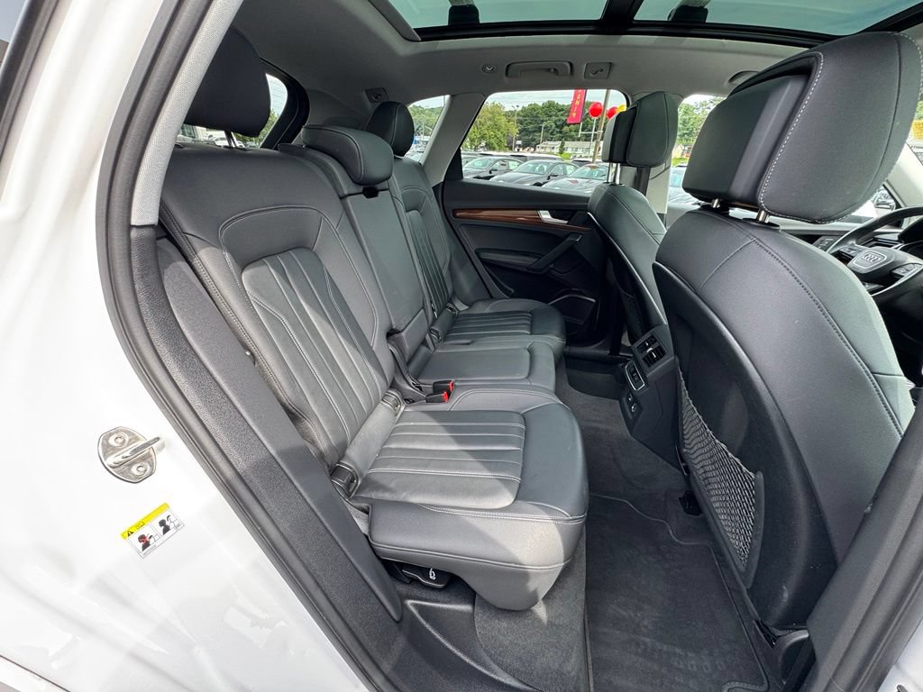 Used 2023 Audi Q5 2.0T Premium Plus AWD/4WD image 24