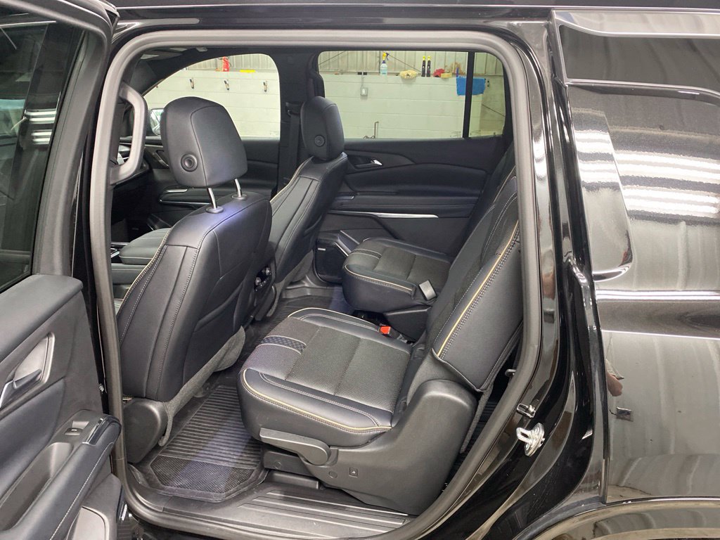 Used 2026 Chevrolet Traverse High Country w/ LPO, Floor Liner Package AWD/4WD image 29