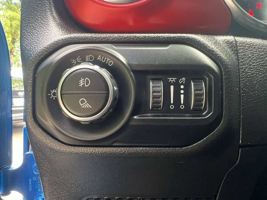 Used 2022 Jeep Gladiator Rubicon w/ LED Lighting Group image 13