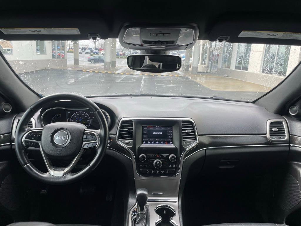 Used 2018 Jeep Grand Cherokee Limited image 10