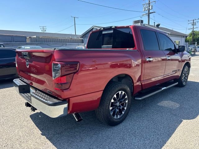 Used 2019 Nissan Titan SV RWD image 5