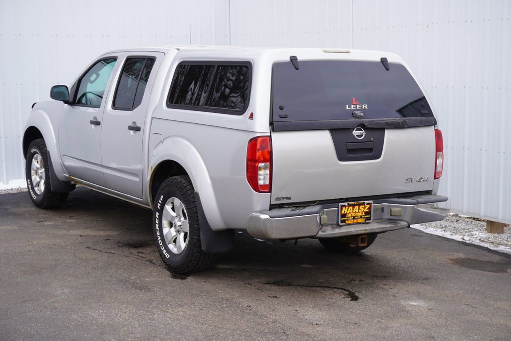 Used 2012 Nissan Frontier SV AWD/4WD image 4
