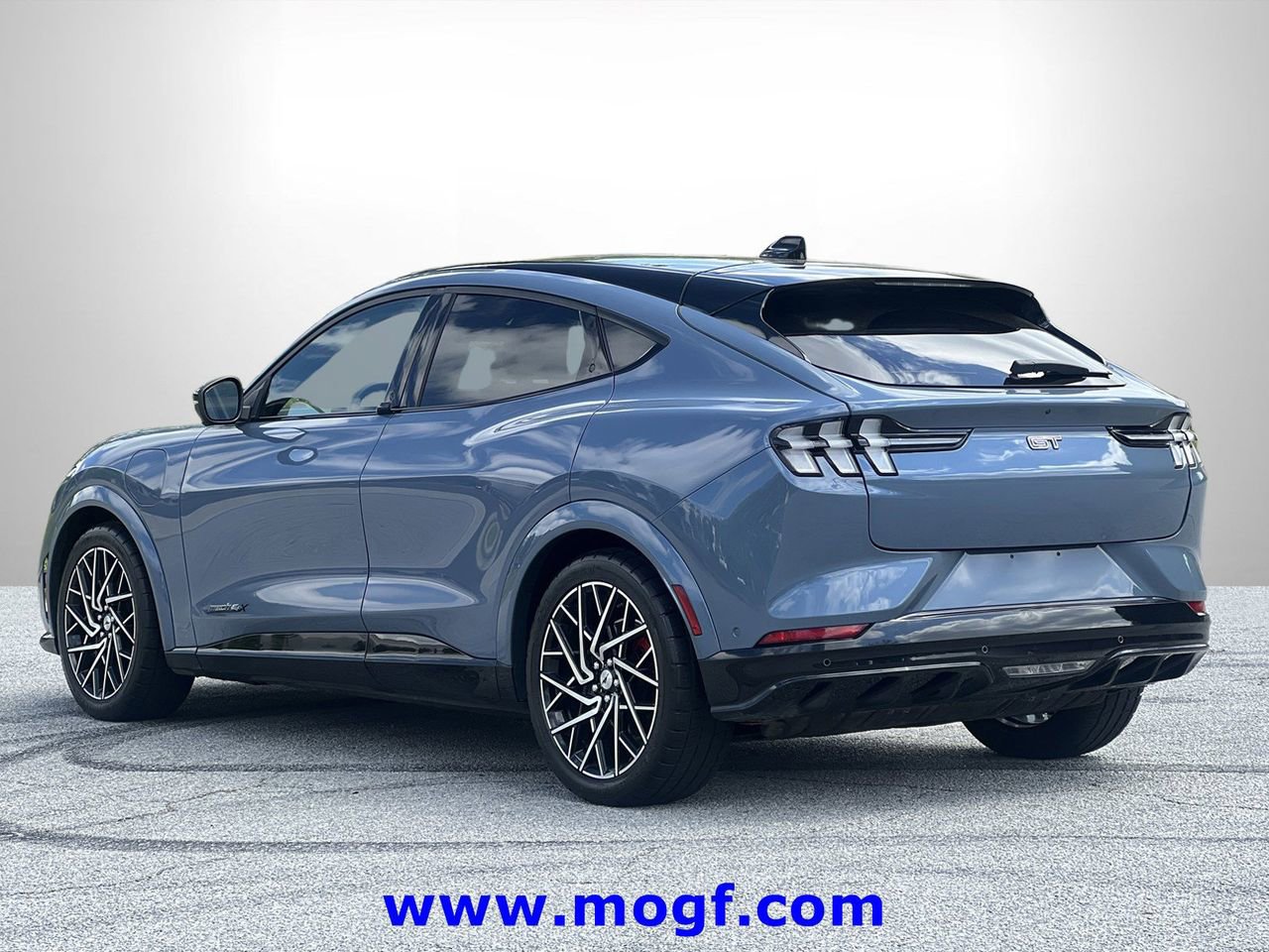 Used 2023 Ford Mustang Mach-E GT w/ GT Performance Edition AWD/4WD video 2