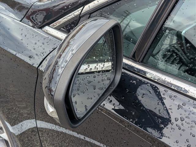 Used 2020 Ford Fusion Titanium image 9