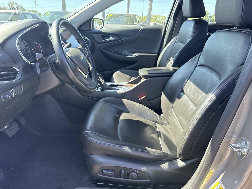 Used 2024 Chevrolet Malibu LT FWD image 20