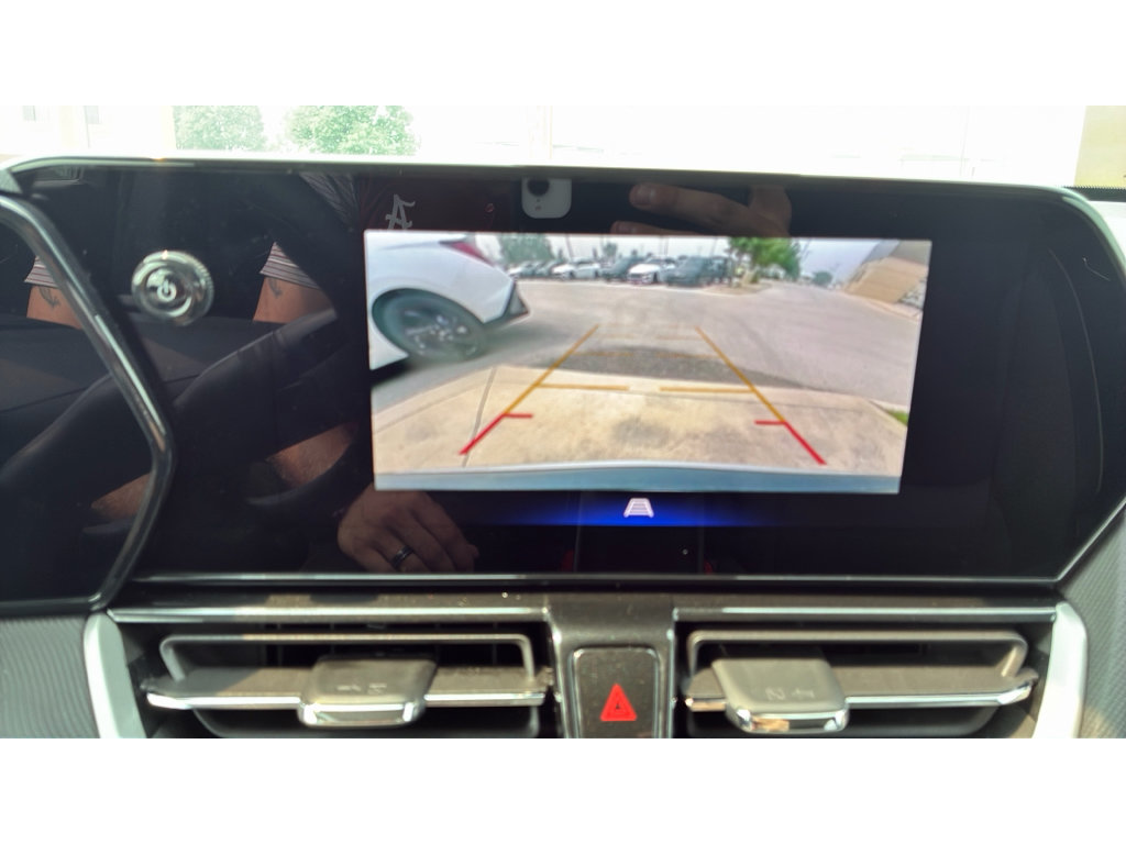 Used 2025 Chevrolet TrailBlazer LT AWD/4WD image 24