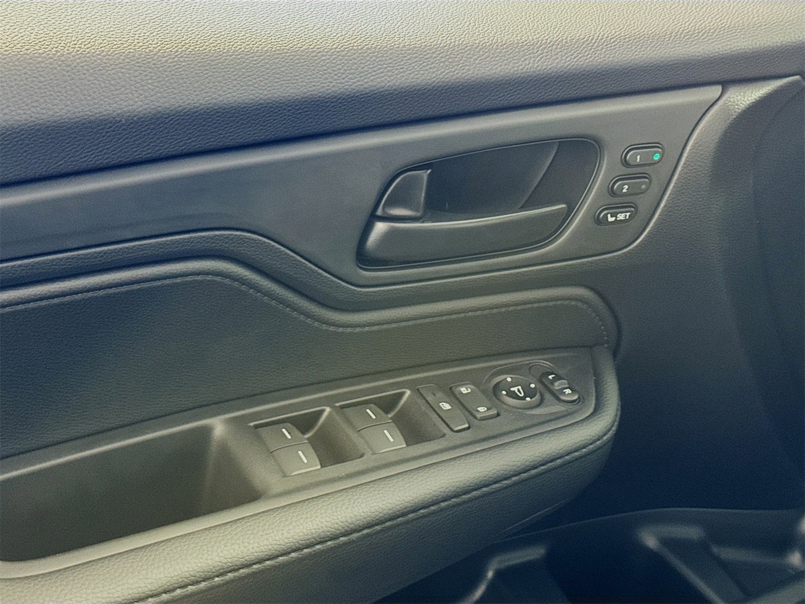 New 2026 Honda Odyssey Elite image 15