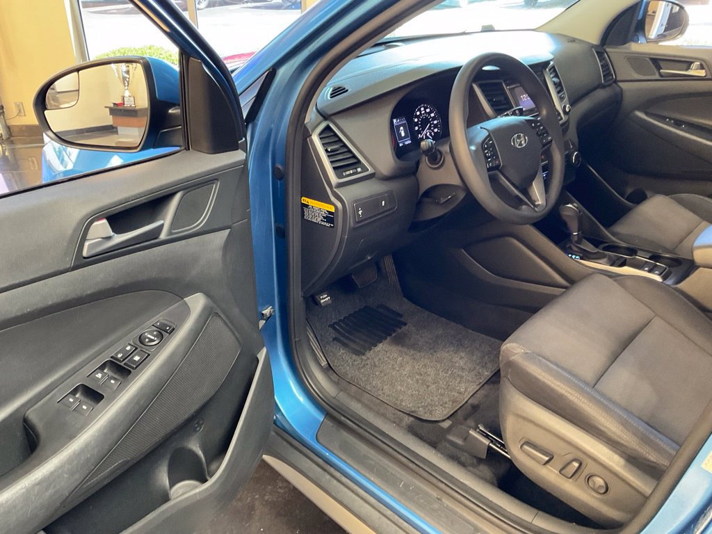 Used 2017 Hyundai Tucson SE w/ SE Popular Package 02 FWD image 10
