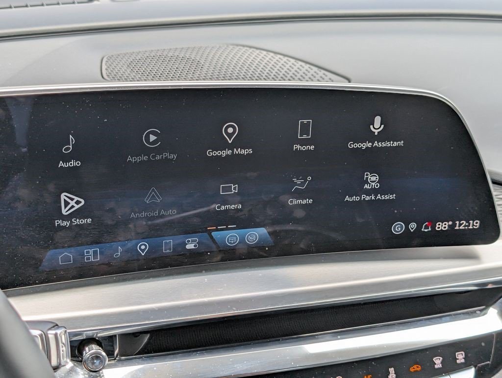 Certified 2024 Cadillac Lyriq Luxury AWD/4WD image 26