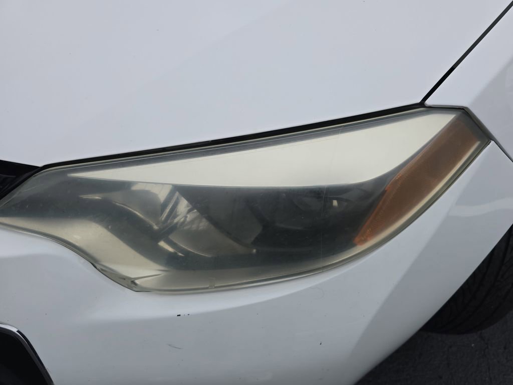 Used 2015 Toyota Corolla L image 31