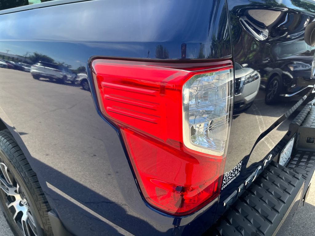 Used 2024 Nissan Titan SV w/ SV Convenience Package AWD/4WD image 39