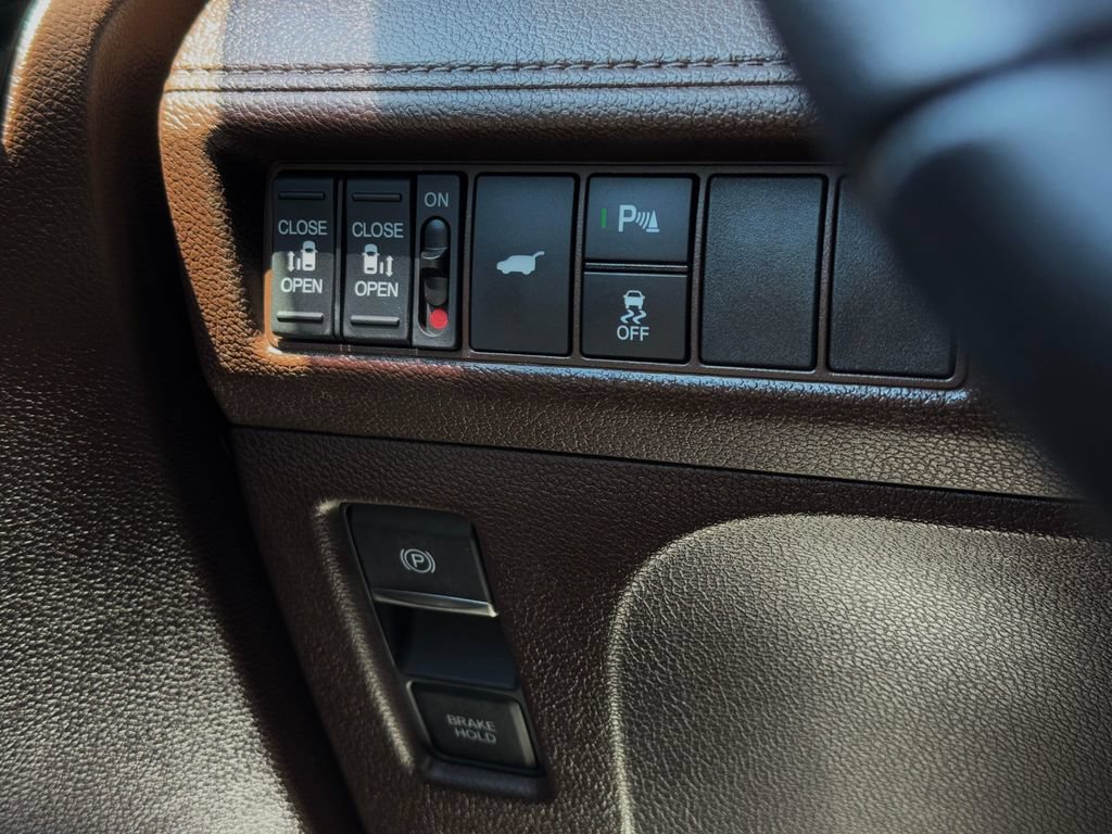 Used 2025 Honda Odyssey Touring image 38