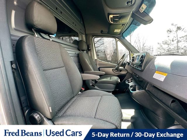 Used 2024 Mercedes-Benz Sprinter 2500 image 24
