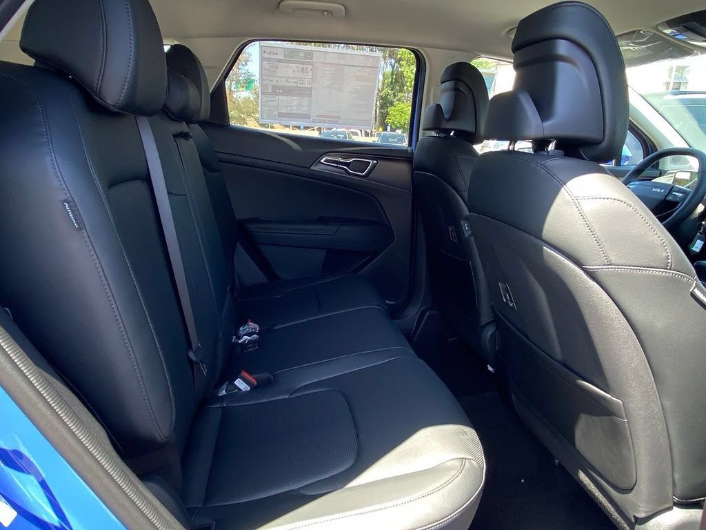 New 2026 Kia Sportage EX FWD image 24