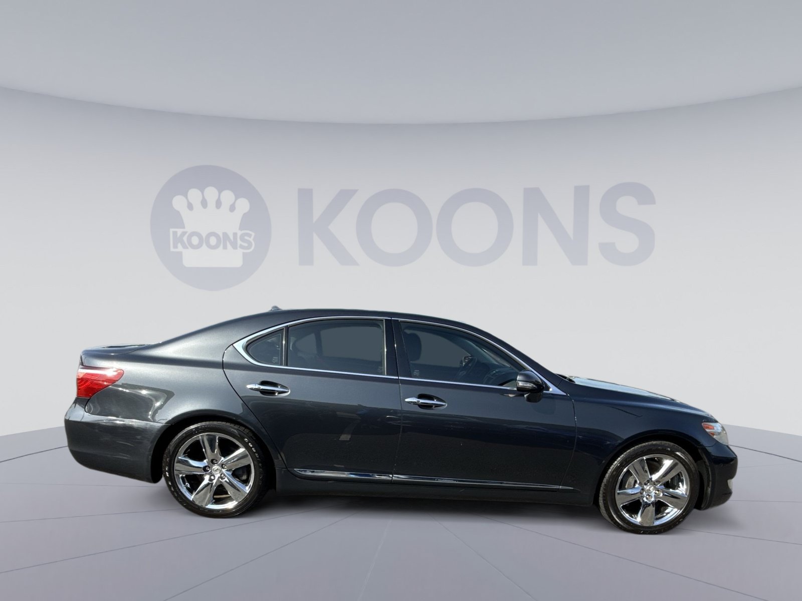 Used 2011 Lexus LS 460 w/ Luxury Value Edition RWD image 8