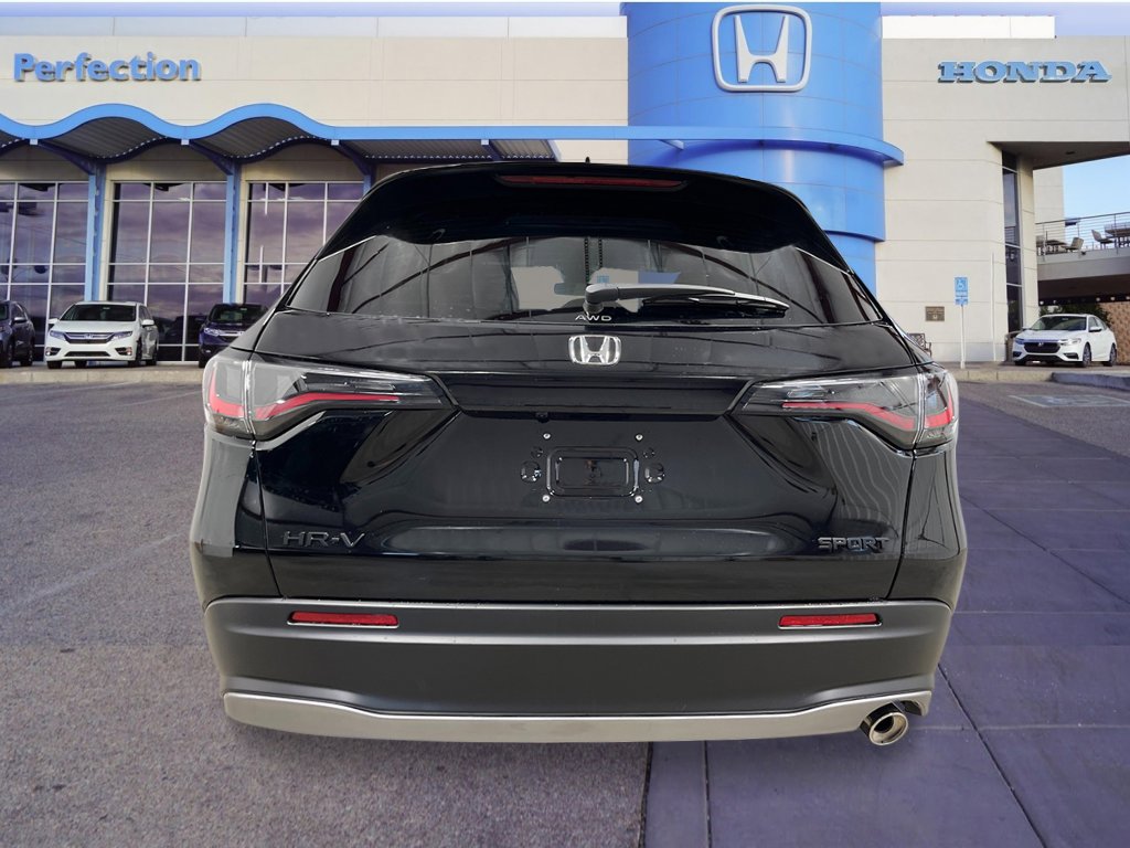 New 2026 Honda HR-V Sport image 4