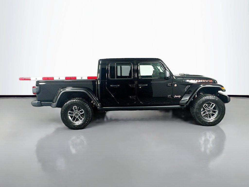 New 2026 Jeep Gladiator Mojave w/ Technology Group AWD/4WD image 8