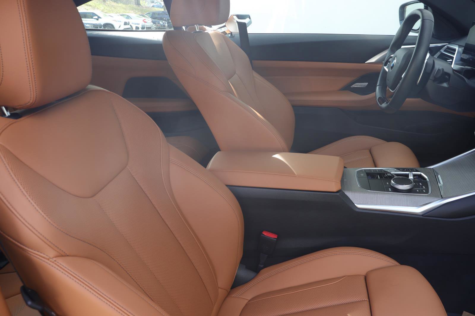 Used 2025 BMW 430i Coupe w/ Convenience Package image 15