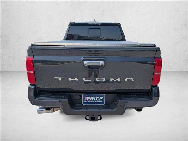 Used 2025 Toyota Tacoma Limited AWD/4WD image 7