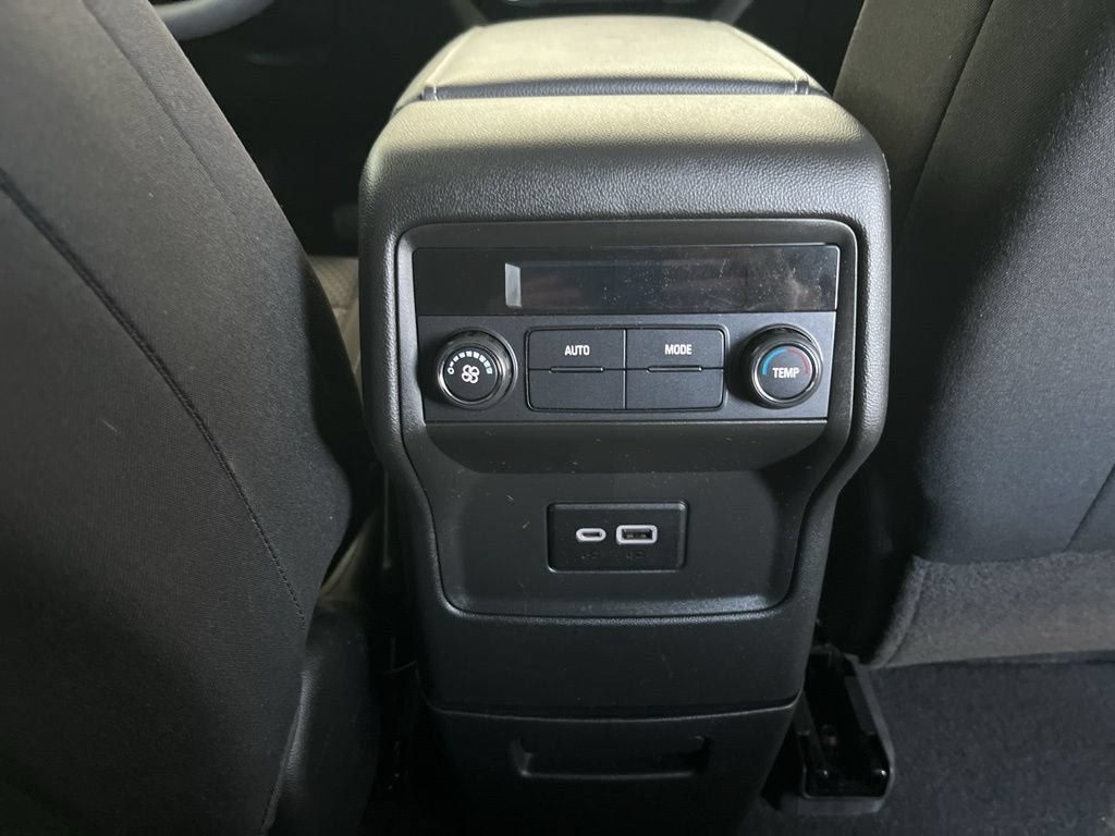 Used 2023 GMC Acadia SLE AWD/4WD image 22